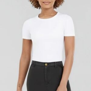 Tahari White Short Sleeve Tee Ribbed Crewneck Women's Small Cotton